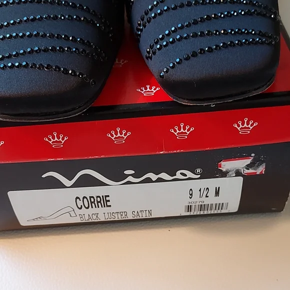 NINA Satin EUC - Picture 7 of 8